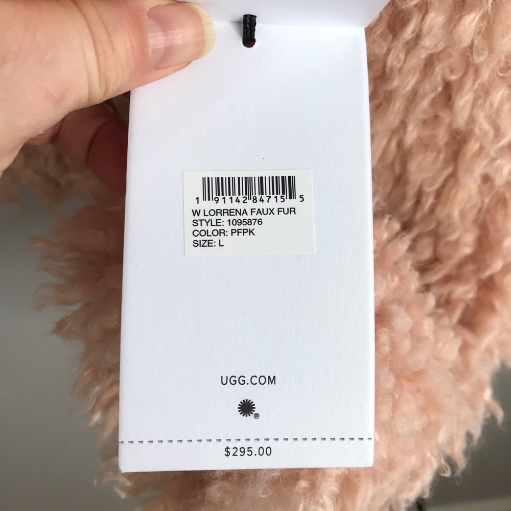 UGG LORRENA FAUX FUR JACKET NWT Large - Picture 6 of 8